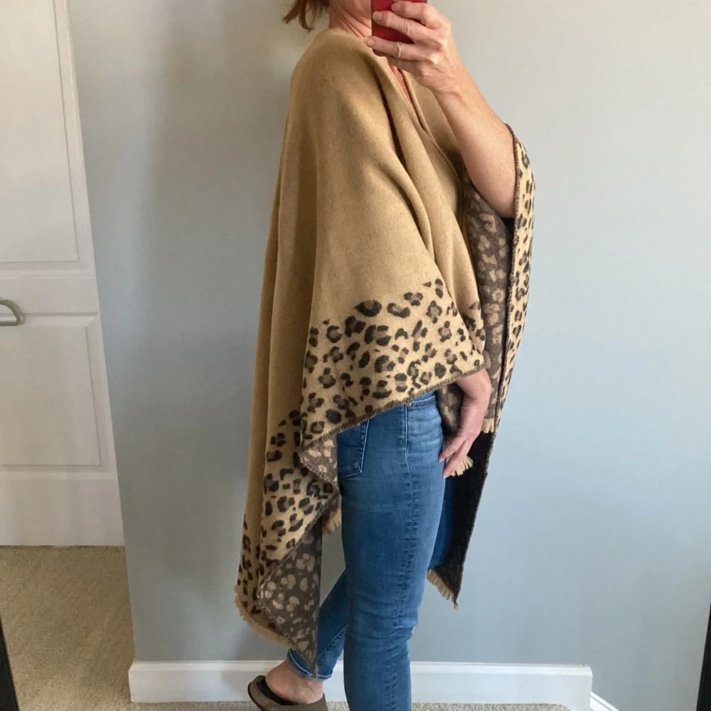 Tan & Animal Print Open Cardigan Sweater Kimono Wrap - Picture 4 of 10